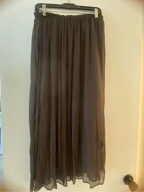 H&M Brown Crinkle Midi Skirt